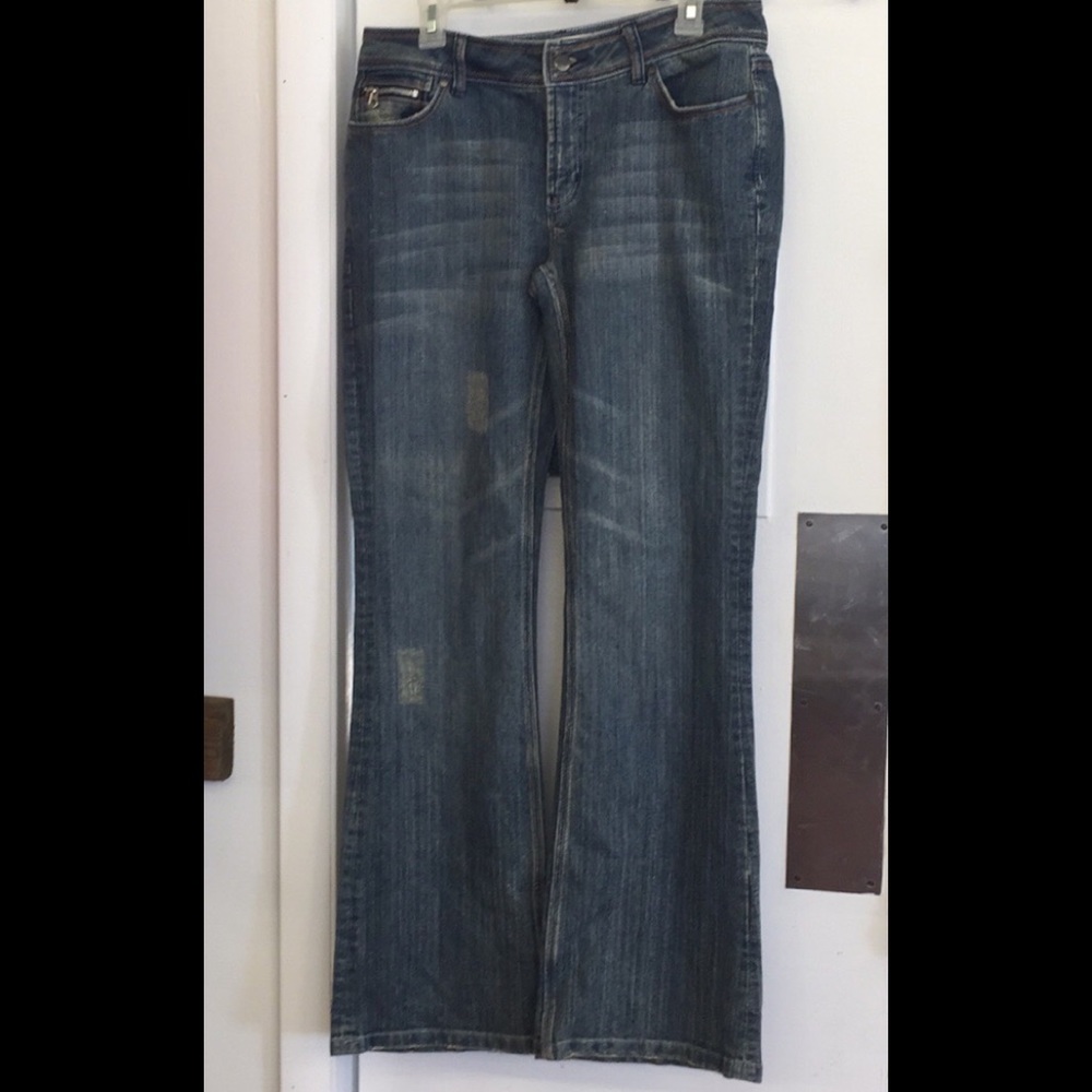 Mossimo  Denim Jeans Mid-rise Flair Leg Distressed